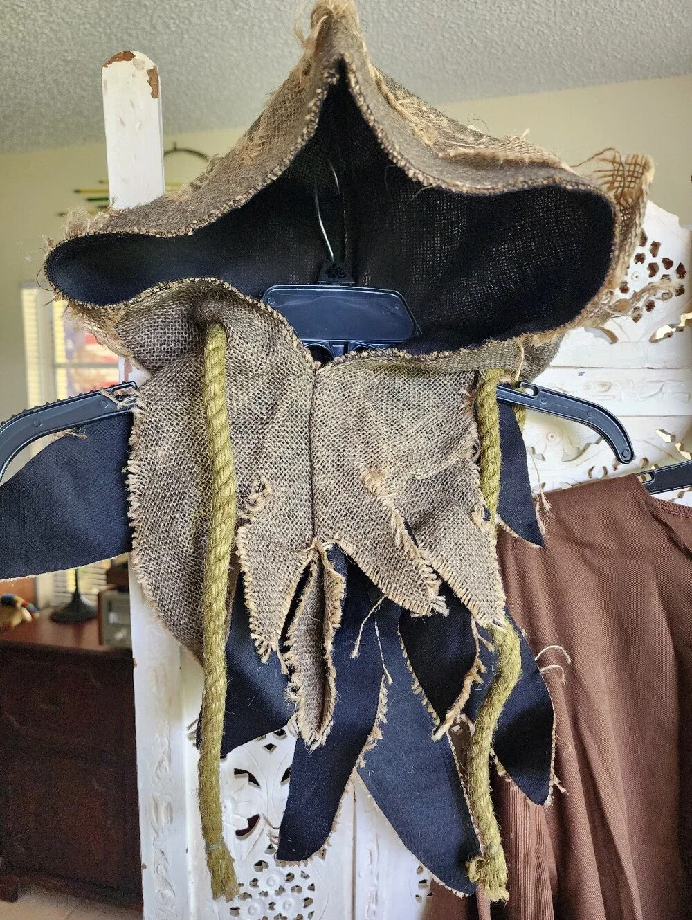 Spirit Halloween Sinister Scarecrow Outfit- Size Adult L/XL - Picture 7 of 14